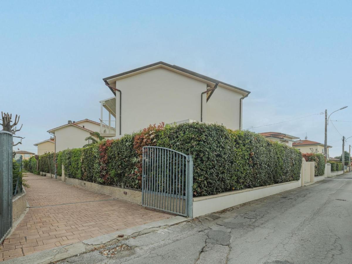 Holiday Home Manuela By Interhome Marina di Pietrasanta Εξωτερικό φωτογραφία